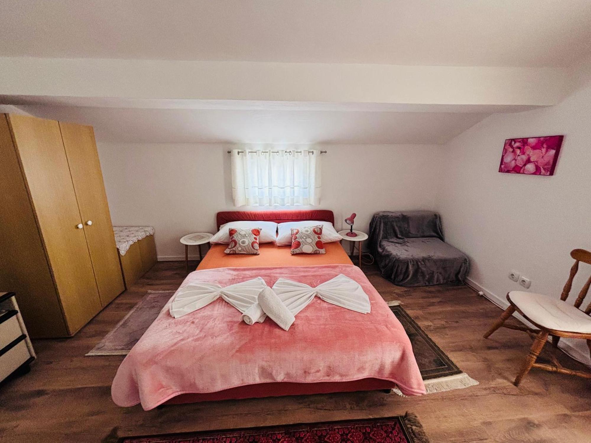 Rooms & App Minka Jadranovo Ngoại thất bức ảnh